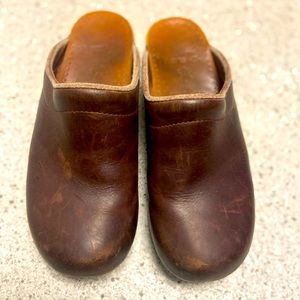 Brown leather mule clogs Dansko